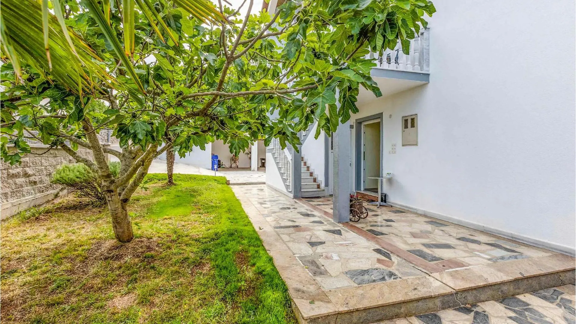 1 Bedroom Nice Apartment In Marsici Sveti Vid-Miholjice Croatia